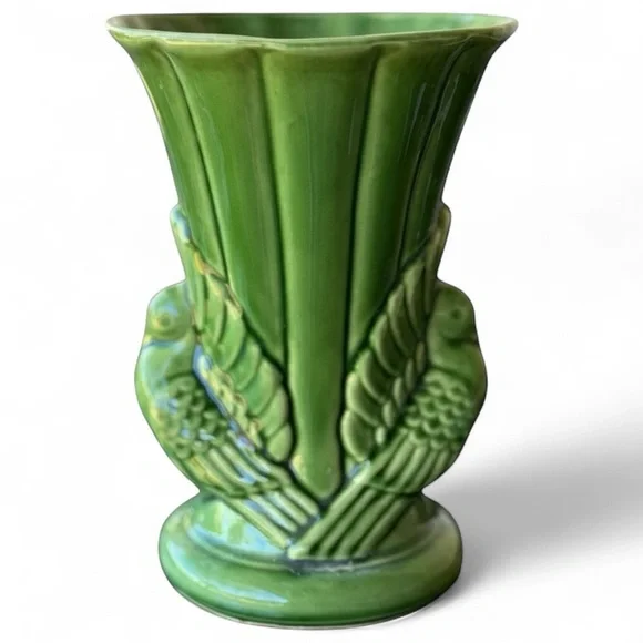 Vintage Shawnee Pottery Double Dove Green Vase Mid Century 1940s - Picture 3 of 4